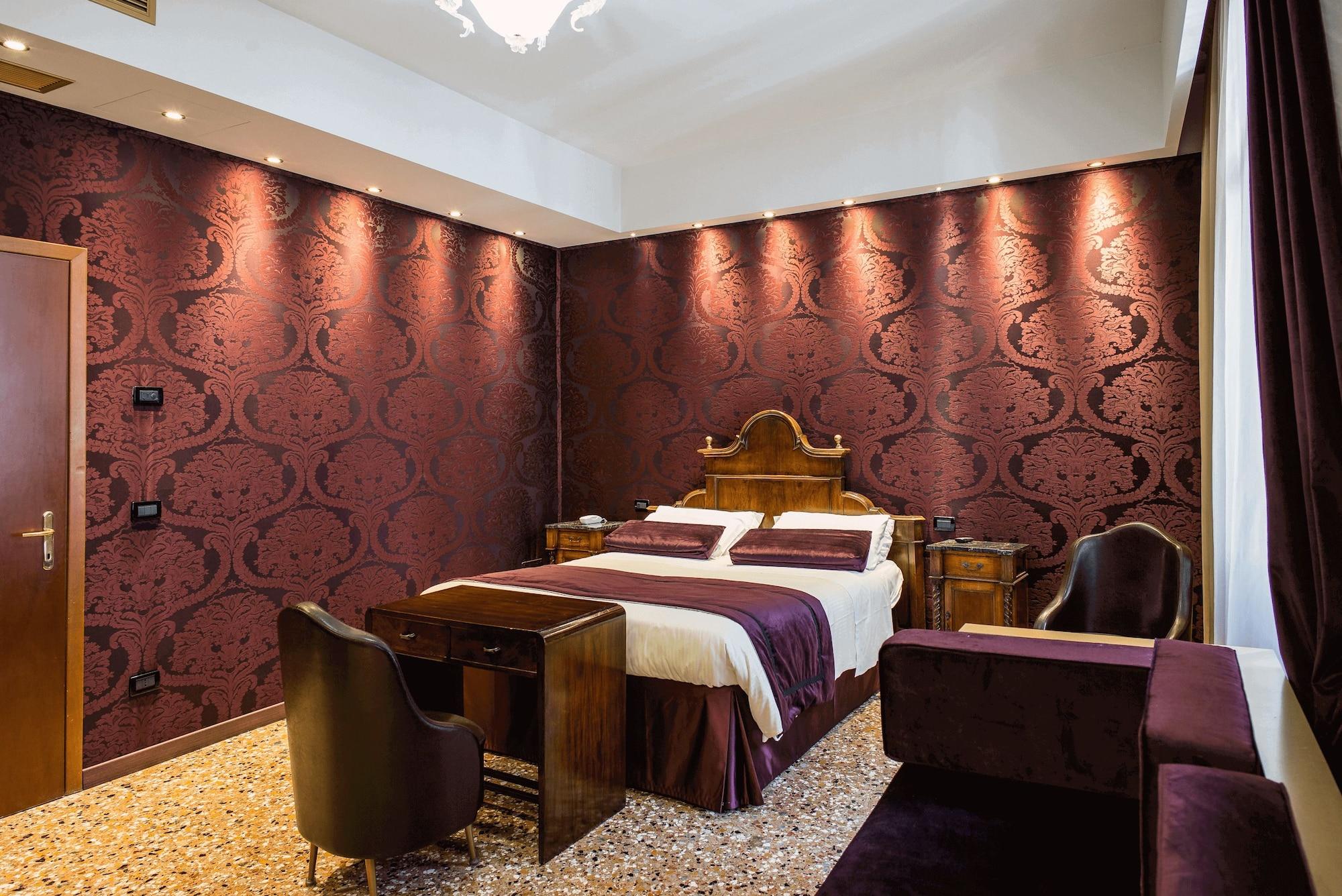 Locanda Leon Bianco On The Grand Canal 3* Venice