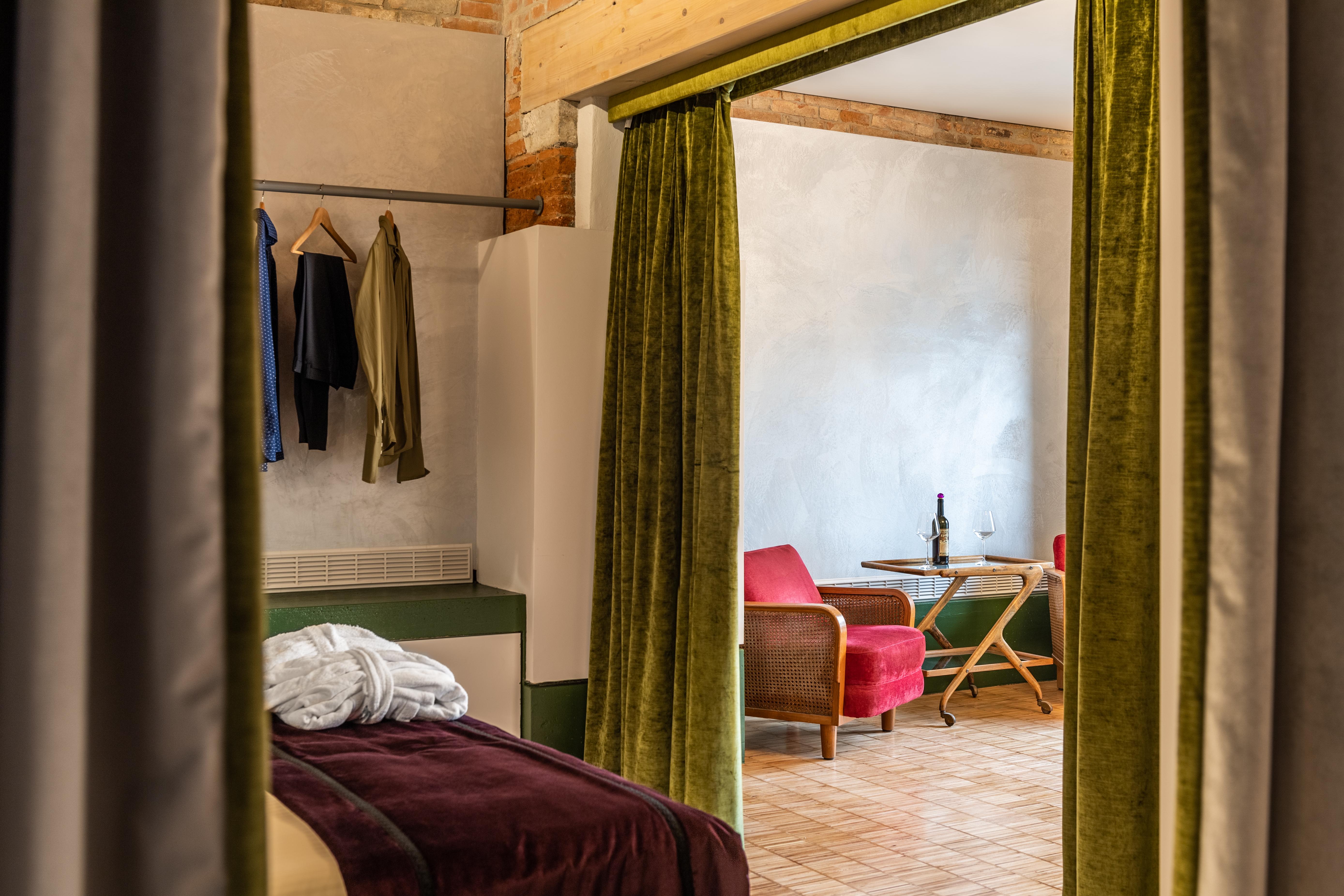 Locanda Leon Bianco On The Grand Canal Venice