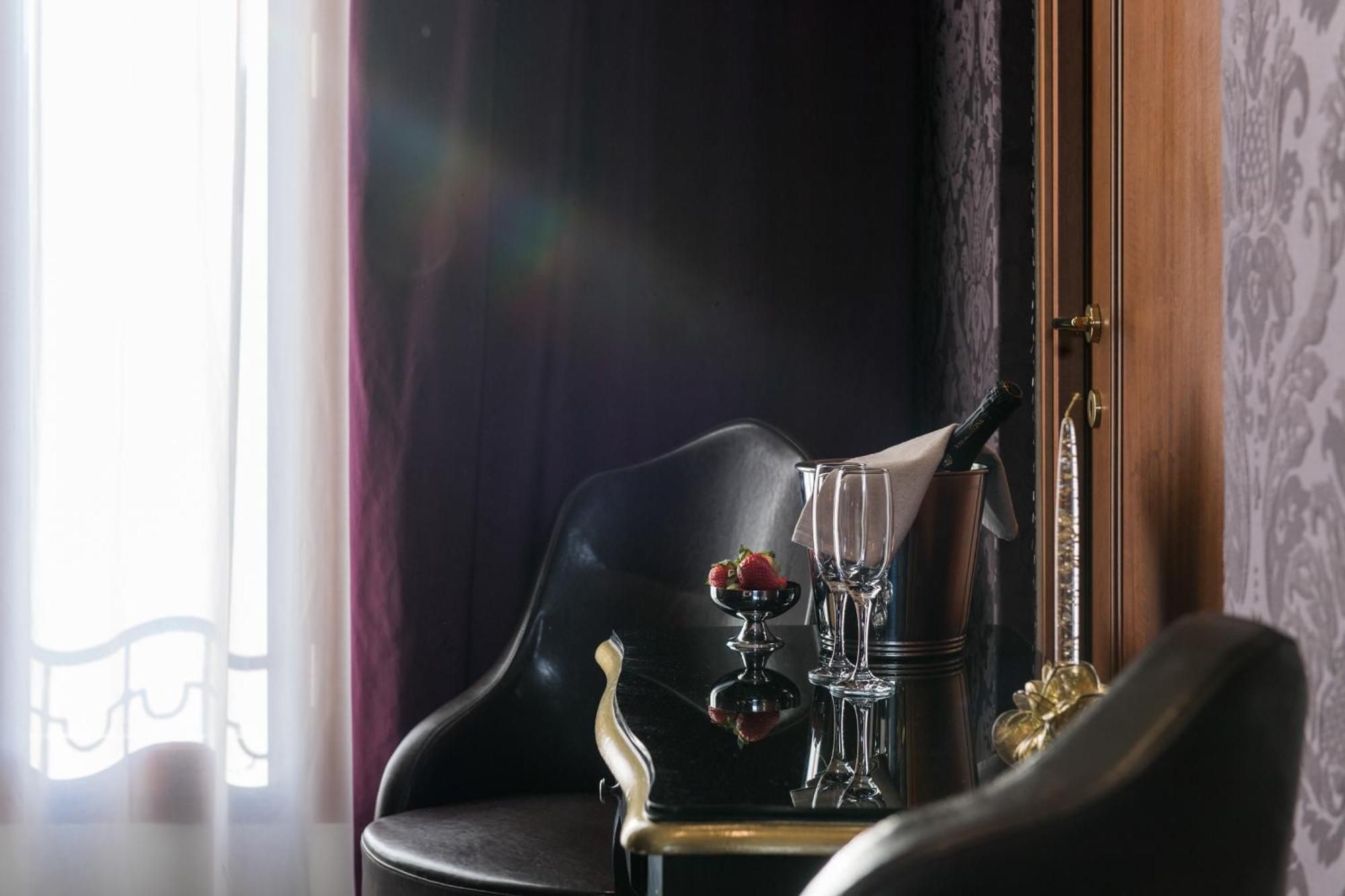 Guest house Locanda Leon Bianco On The Grand Canal