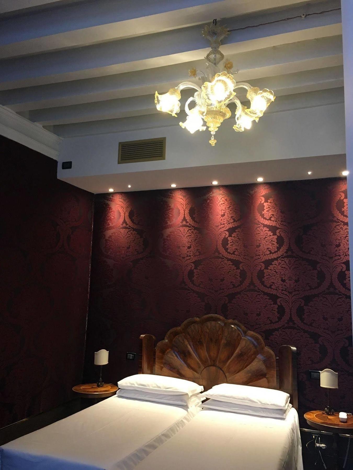 Locanda Leon Bianco On The Grand Canal Guest house Venice